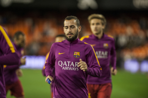 Sport: Inter i Milan chcą obrońcę Barcelony