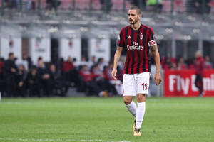 Kuriozalny samobój Bonucciego nie przeszkodził Milanowi. Atalanta rozbiła Everton [VIDEO]