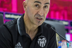 Pako Ayestaran nie jest już trenerem UD Las Palmas