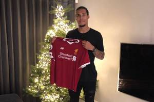 OFICJALNIE: Wielki transfer Liverpoolu. Van Dijk najdroższym obrońcą w historii!