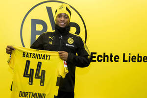Borussia Dortmund chce wykupić Michy'ego Batshuayi'a?