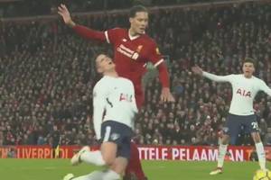 Kontrowersje po hicie Premier League. Czy karne zostały podyktowane prawidłowo? [VIDEO]