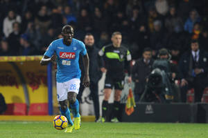 Napoli zwyciężyło w bitwie o Włochy! Decydujące trafienie Koulibaly'ego w samej końcówce meczu! [VIDEO]