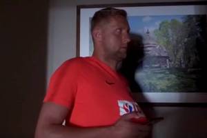 Turniej siatkonogi i kontuzja Kamila Glika. "Wiesz, przewrotka, upadłem źle... No i tyle" [VIDEO]
