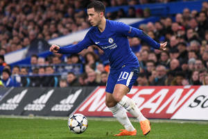 Hazard kontuzjowany. "Z pewnością jutro nie zagra"
