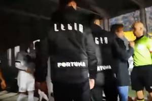 Nerwowo po meczu Legii. Vesović do sędziego: Ja jestem mistrzem, ty mistrzem nie jesteś [WIDEO]