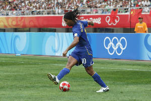 Ronaldinho wskazał najładniejszą bramkę, jaką zdobył w karierze [WIDEO]