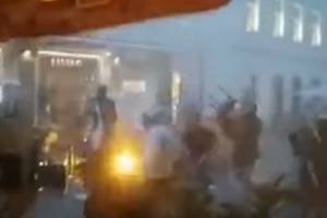 Wielka bitwa pseudokibiców w Bratysławie. Cracovia i Ajax kontra Lewski Sofia [WIDEO]