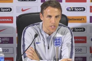 Phil Neville chwali transfery Manchesteru United. "Ta drużyna będzie walczyć do końca"