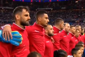 Kompromitacja Francuzów. Odegrali rywalom hymn innego państwa [WIDEO]