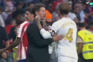Diego Simeone wściekł się po słowach Sergio Ramosa. "Sędzia liniowy wie, co on powiedział" [ZDJĘCIE]