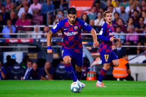 Luis Suarez wygrał mecz dla Barcelony! Szalony mecz Liverpoolu z Salzburgiem, trzy gole Ajaksu [WIDEO]
