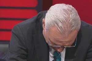 Legendarny piłkarz rozpłakał się w studiu telewizyjnym. Mówił o skandalu rasistowskim w meczu Bułgarii [WIDEO]