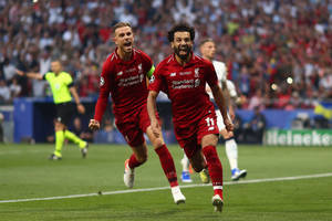 Cudowne parady Gazzanigi nie wystarczyły. Liverpool FC pokonał Tottenham w hicie na Anfield [WIDEO]