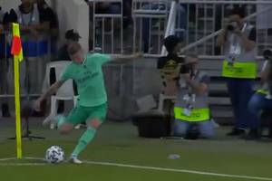 Real Madryt w finale Superpucharu Hiszpanii. Toni Kroos trafił bezpośrednio z rzutu rożnego! [WIDEO]