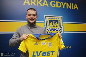 Nemanja Mihajlović rozstał się z Arką Gdynia. Rozwiązał kontrakt z zespołem