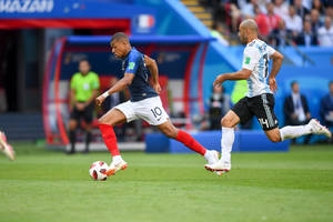 Kylian Mbappe: Nie mogę prowadzić kariery jak Leo Messi. Inspiruje mnie droga Cristiano Ronaldo