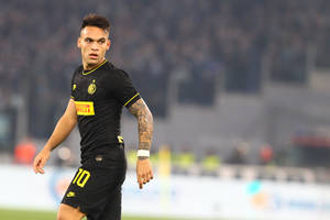 Inter Mediolan kupi topowego piłkarza? Dyrektor klubu zapowiada transfer po odejściu Lautaro Martineza