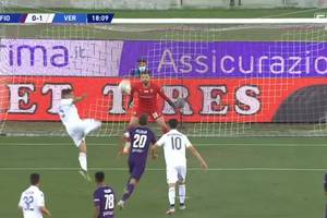 Wielkie zwroty akcji w meczach Polaków w Serie A. Piękny gol Faraoniego, nieuznana bramka Stępińskiego [WIDEO]