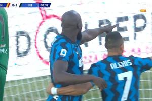 7 goli w meczu Interu Mediolan z Benevento! Kamil Glik nie powstrzymał Romelu Lukaku [WIDEO]