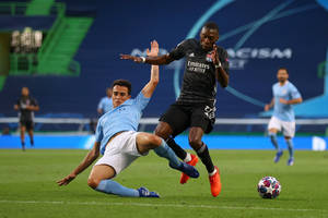 Manchester City nieugięty w sprawie Erica Garcii. FC Barcelona ma dwóch innych kandydatów na nowego stopera