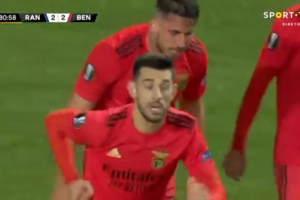Benfica znów to zrobiła! Odrobiła straty w końcówce i wyrwała punkt w starciu z Rangers FC [WIDEO]