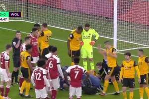 Okropne zderzenie Raula Jimeneza z Davidem Luizem. Piłkarz Wolverhampton stracił przytomność [WIDEO]