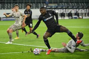 Dyrektor Gladbach o skandalicznym zachowaniu Marcusa Thurama. "Nie splunął celowo. Zrobił to mimowolnie"
