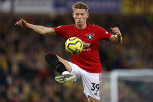 "To potwór!". Ole Gunnar Solskjaer wychwala Scotta McTominaya
