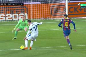 Fatalna FC Barcelona znów zawiodła! Damian Kądzior z kolegami zatrzymał "Dumę Katalonii" [WIDEO]