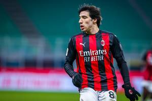 Głośny transfer stał się faktem! AC Milan sprzedał piłkarza za wielkie pieniądze