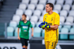Składy na mecz Fiorentina - Juventus. Bartłomiej Drągowski kontra Wojciech Szczęsny