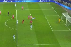 Magiczny gol Oliviera Giroud! Kapitalna przewrotka dała Chelsea wygraną z Atletico [WIDEO]