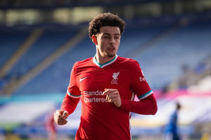 Liverpool wreszcie wygrał! Mistrzowie Anglii przełamali się z najgorszą drużyną Premier League [WIDEO]