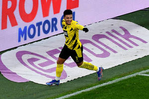 Borussia Dortmund wygrała w hicie Pucharu Niemiec. Jadon Sancho wykończył zabójczą kontrę [WIDEO]