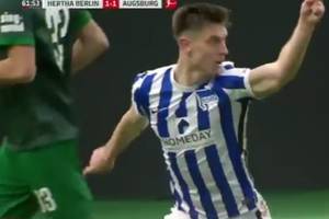 Gol Krzysztofa Piątka! Polak pokonał Rafała Gikiewicza. Ważne zwycięstwo Herthy [WIDEO]