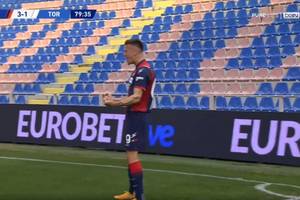 Piękna bramka Arkadiusza Recy! Crotone wreszcie wygrało, AC Milan naciska Inter [WIDEO]