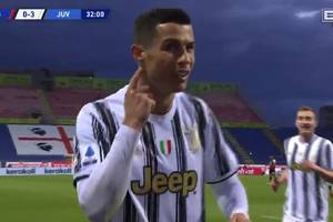 Cristiano Ronaldo odpowiedział na krytykę. Klasyczny hat-trick Portugalczyka i wygrana Juventusu [WIDEO]