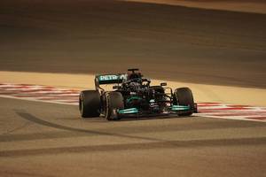 Pasjonująca walka Lewisa Hamiltona z Maxem Verstappenem. Kolejny triumf aktualnego mistrza świata