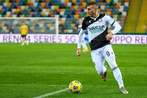 Miał robić karierę w Barcelonie, tuła się po przeciętnych zespołach. Kolejna stracona perła La Masii 