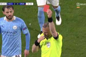 Manchester City pierwszym finalistą Ligi Mistrzów! Piłkarze PSG pokazali swoją ciemną stronę [WIDEO]