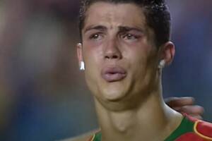 Zanim Ronaldo zaczął płakać. Pięknie grali, nic nie wygrali - nie rozdawajcie jeszcze medali! 