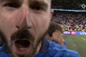 Leonardo Bonucci wbił szpilę Anglikom. Tak cieszył się z wygranej w finale Euro [WIDEO]