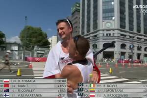 Spontaniczna radość polskich chodziarzy po złocie Tomali. "Czaisz to? Nie, to jest k***a niemożliwe" [WIDEO]