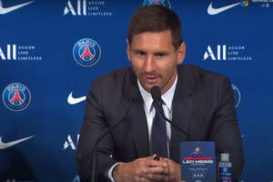 Pierwsza konferencja Leo Messiego w PSG. Został zapytany o grę przeciwko FC Barcelonie