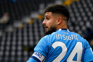 Kolejne kluby dołączają do wyścigu o Lorenzo Insigne. Mistrz Europy zagra w Premier League?