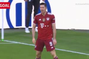 Piękny gol Roberta Lewandowskiego! Polak zdobył kolejną bramkę w Bundeslidze [WIDEO]