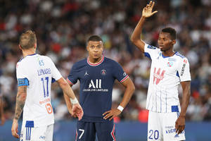 Były prezes FC Barcelony pewny przyszłości Kyliana Mbappe. "On już podpisał kontrakt"