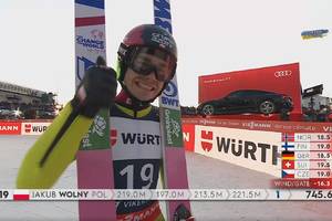 Marius Lindvik poleciał po złoto mistrzostw świata! Jakub Wolny najlepszy z Polaków