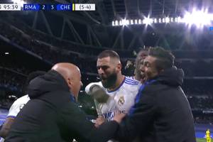 Geniusz Modricia i Benzemy uratował Real Madryt! Waleczna Chelsea odpadła po dogrywce [WIDEO]